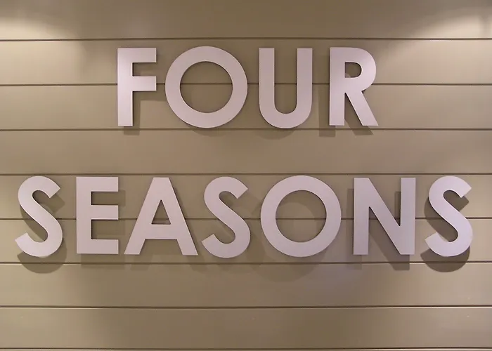 Four Seasons Apartments