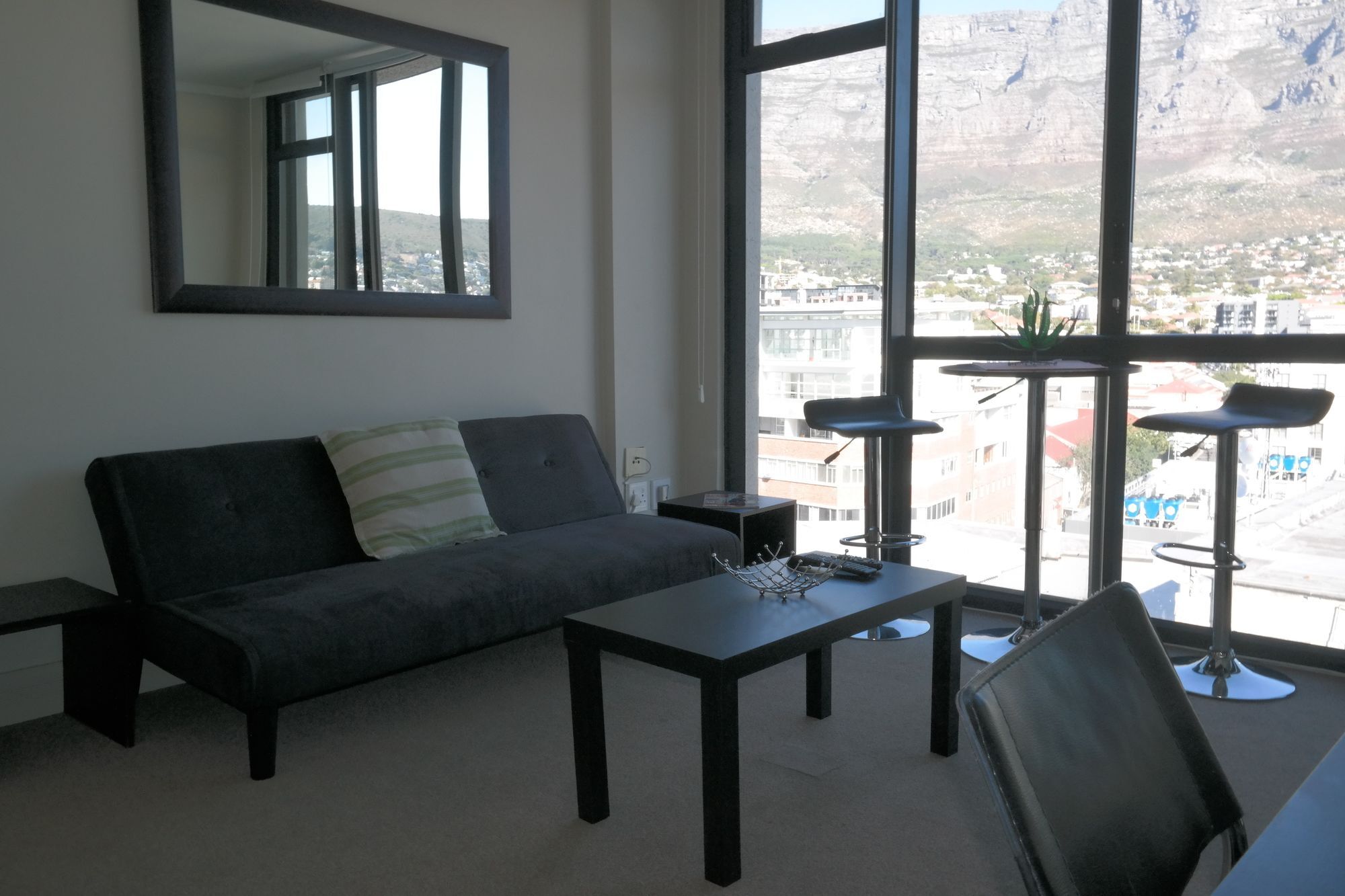 Four Seasons Apartment Cape Town
